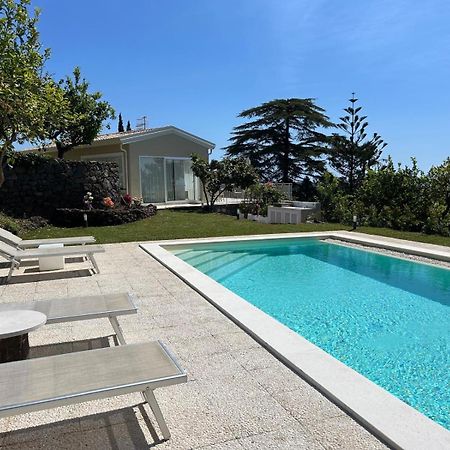 Villa Iiulia Hills Фиумефредо ди Сицилия Екстериор снимка
