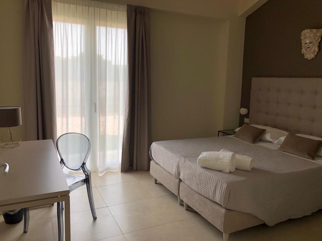 Villa Iiulia Hills Фиумефредо ди Сицилия Екстериор снимка