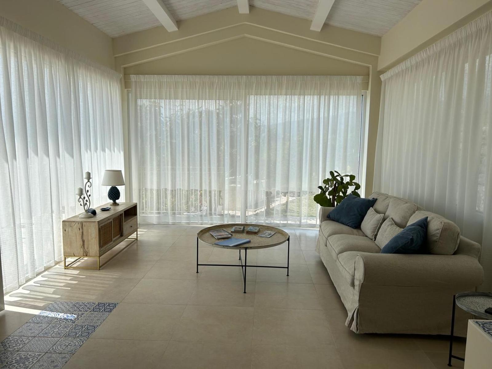 Villa Iiulia Hills Фиумефредо ди Сицилия Екстериор снимка