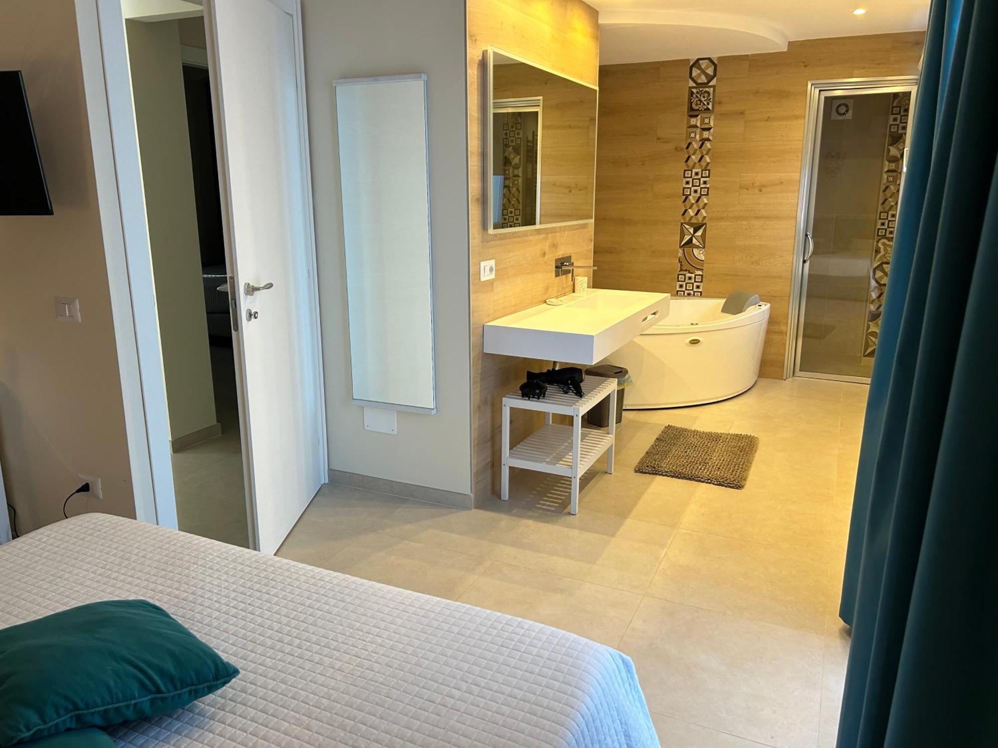 Villa Iiulia Hills Фиумефредо ди Сицилия Екстериор снимка